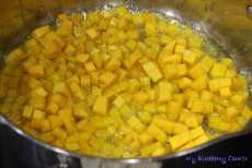 Czosnkowo-dyniowa zupa krem