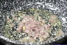 Sos z zielonym pieprzem