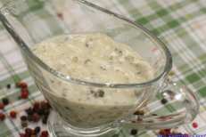 Sos z zielonym pieprzem