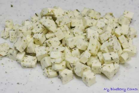 Ziemniaczana zapiekanka z serem korycińskim