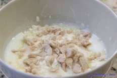 Słodkie bułki z rabarbarem