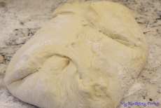 Słodkie bułki z rabarbarem