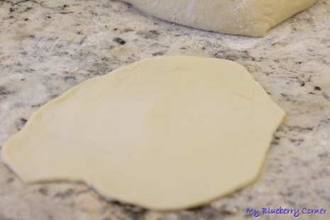 Słodkie bułki z rabarbarem